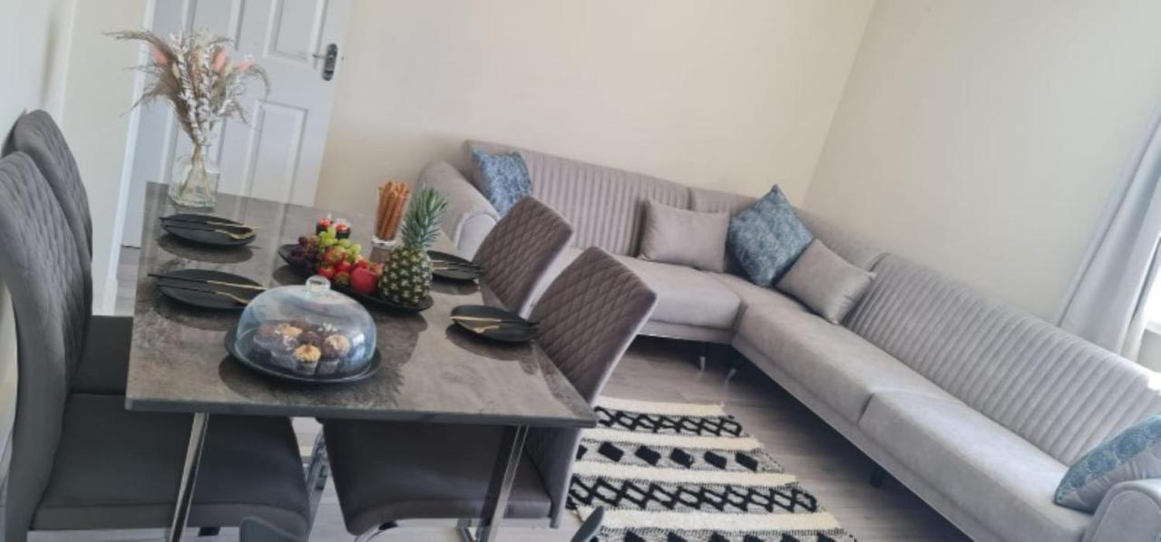 Stylish & Cozy 2-Bedroom Flat In Hoxton & Shoreditch Londra Exterior foto